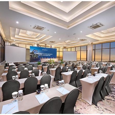Aston Inn Batu Kültér fotó