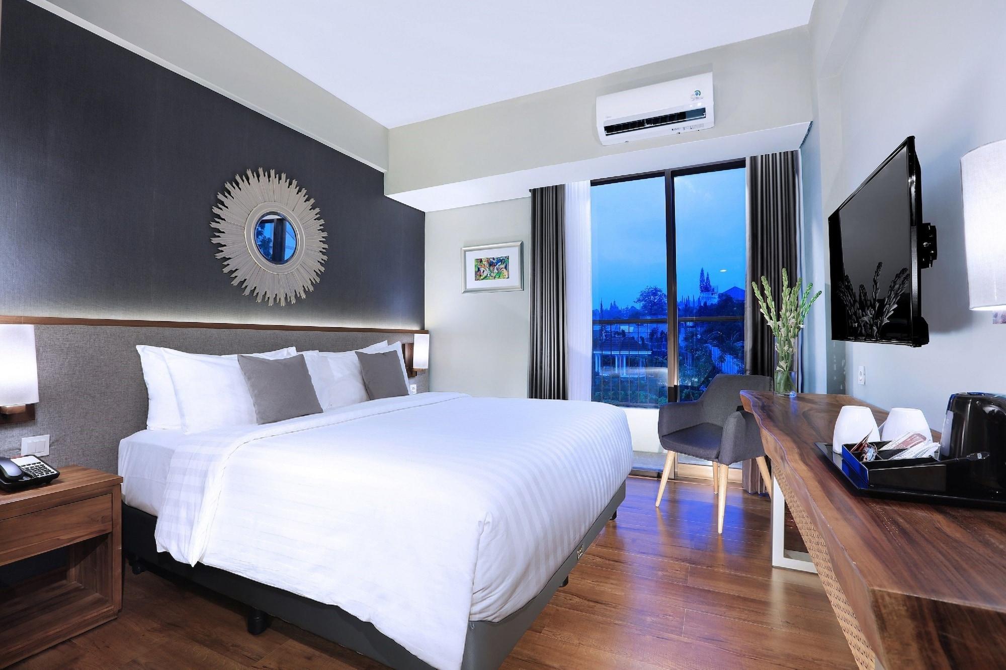 Aston Inn Batu Kültér fotó