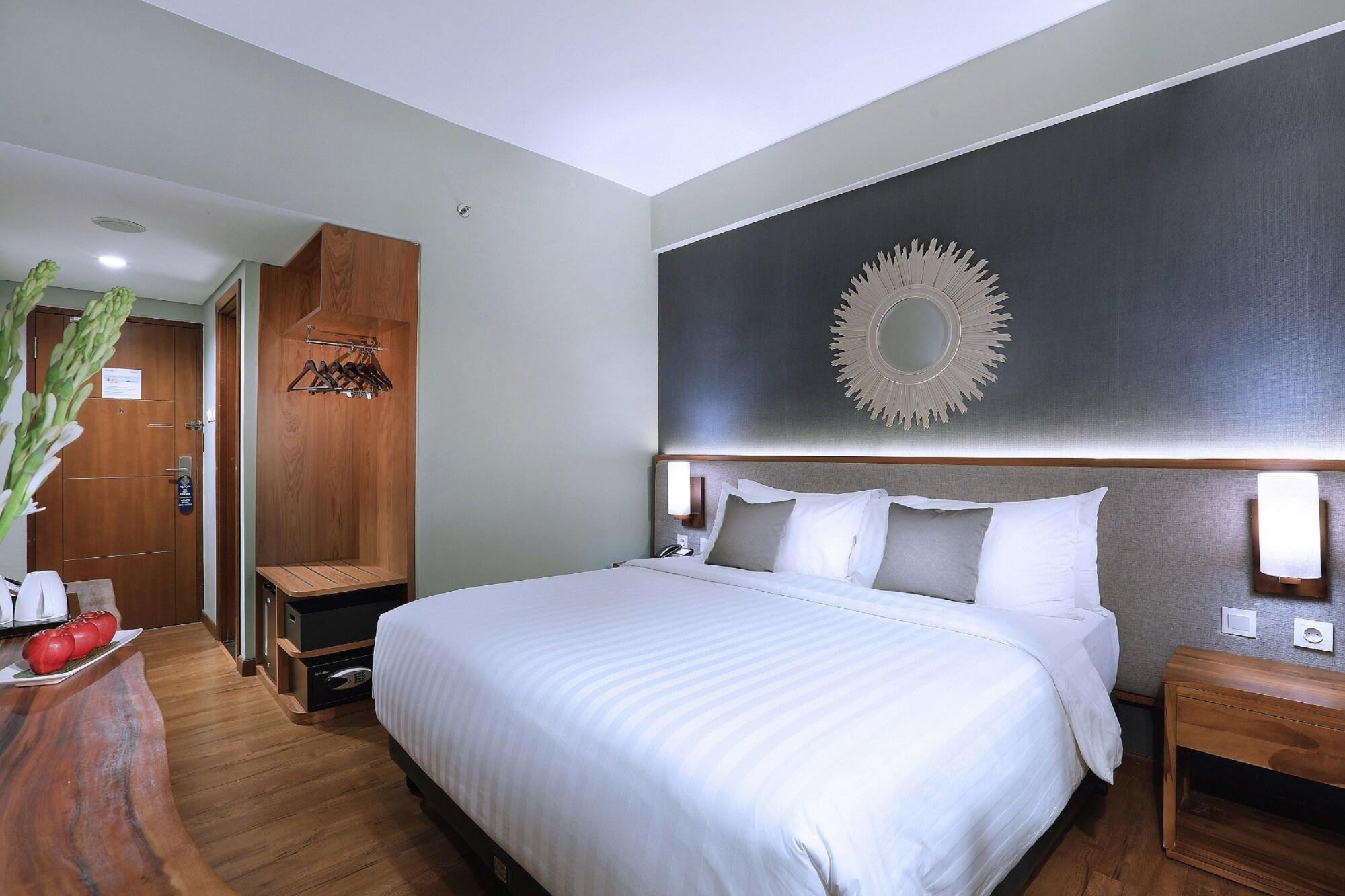 Aston Inn Batu Kültér fotó