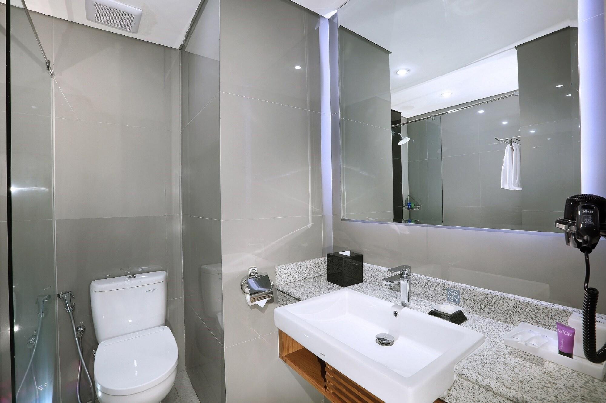 Aston Inn Batu Kültér fotó