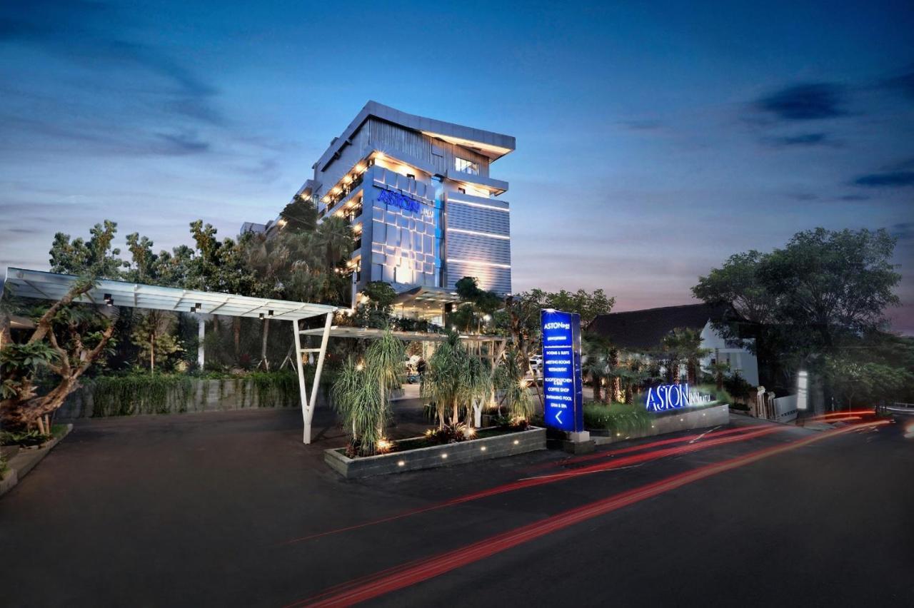 Aston Inn Batu Kültér fotó