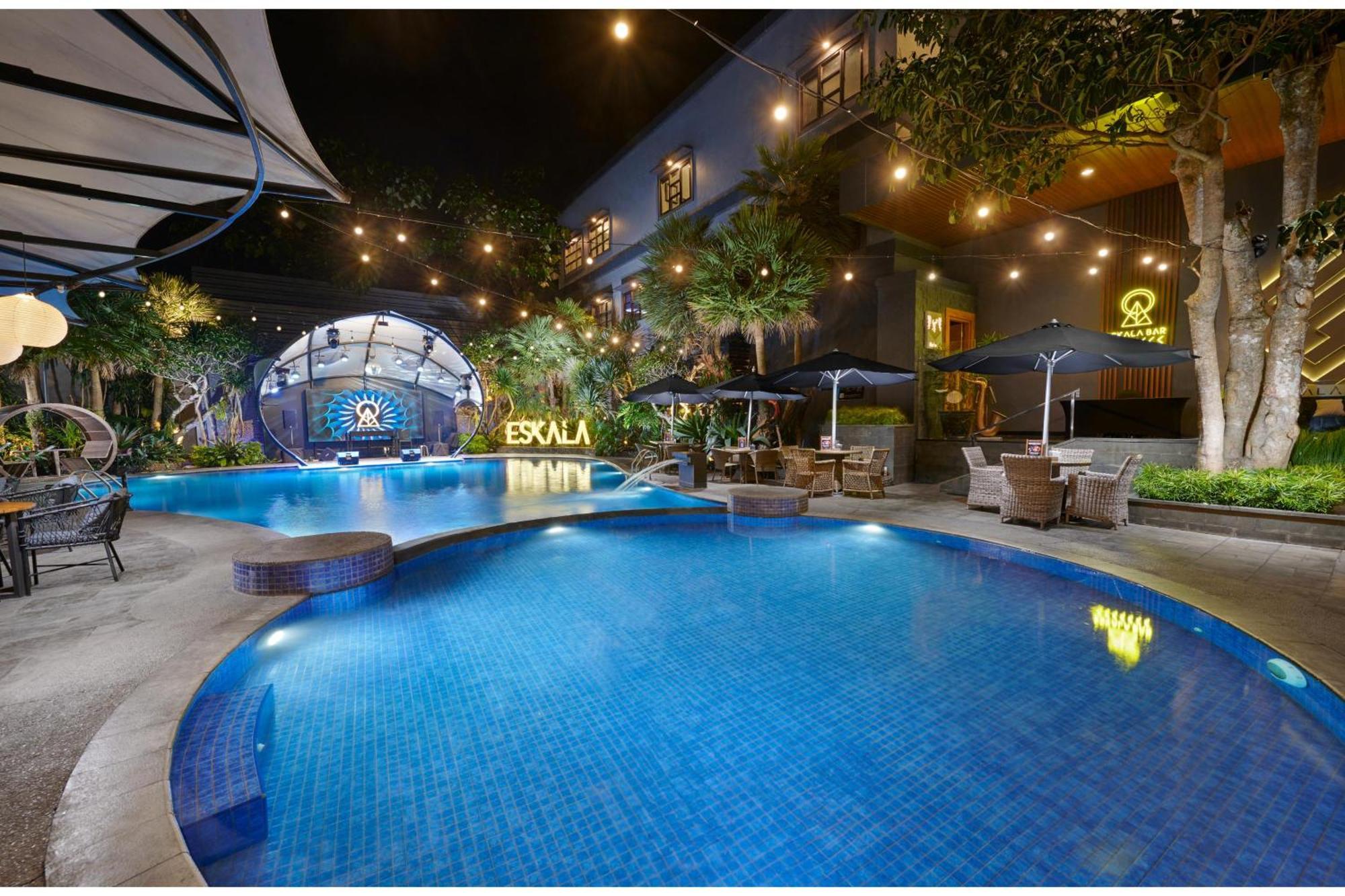 Aston Inn Batu Batu  Kültér fotó