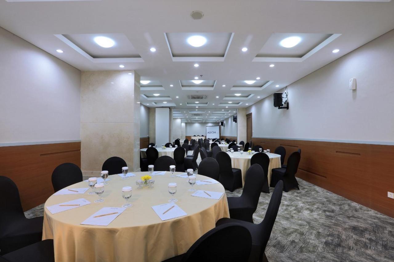Aston Inn Batu Kültér fotó
